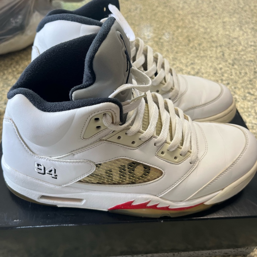 Jordan Retro High White and Red Sneakers